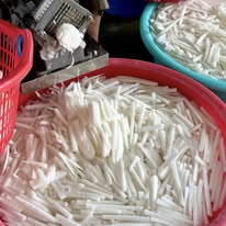 Rau củ sấy khô và Hành Trình Tạo Nên Một Gói Rau Củ Sấy Nông Sản Nhà Vũ Rau củ sấy