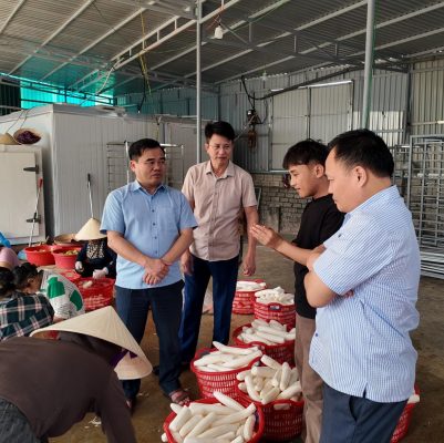 Hội Nông Dân Tỉnh Nghệ An Thăm Quan Nông Sản Nhà Vũ